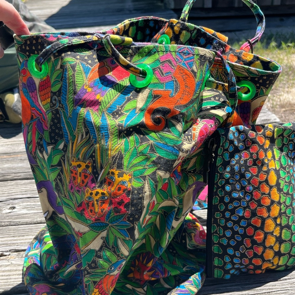 BERCH Colorful Tropical Print Women's Bag DUFFLE CANVAS OR KNAPSACK, never used